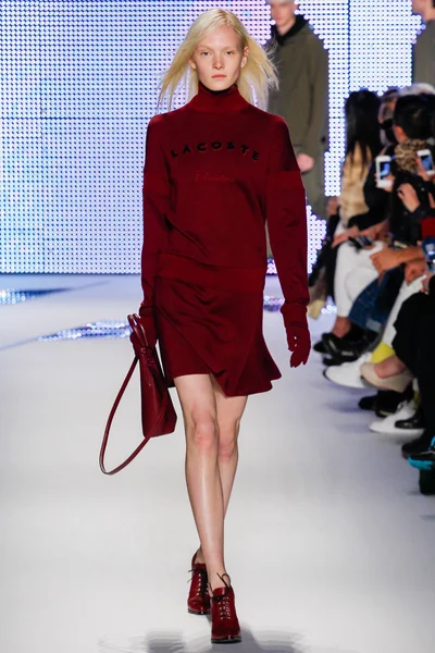 Look 13